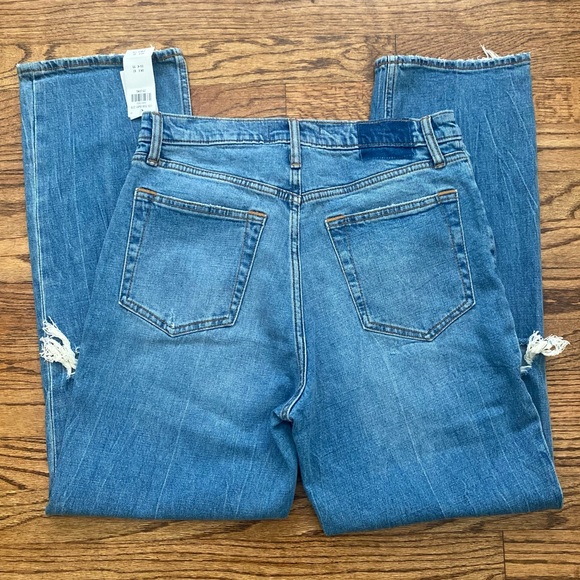 Abercrombie Ultra High Rise Jean - Picture 6 of 6